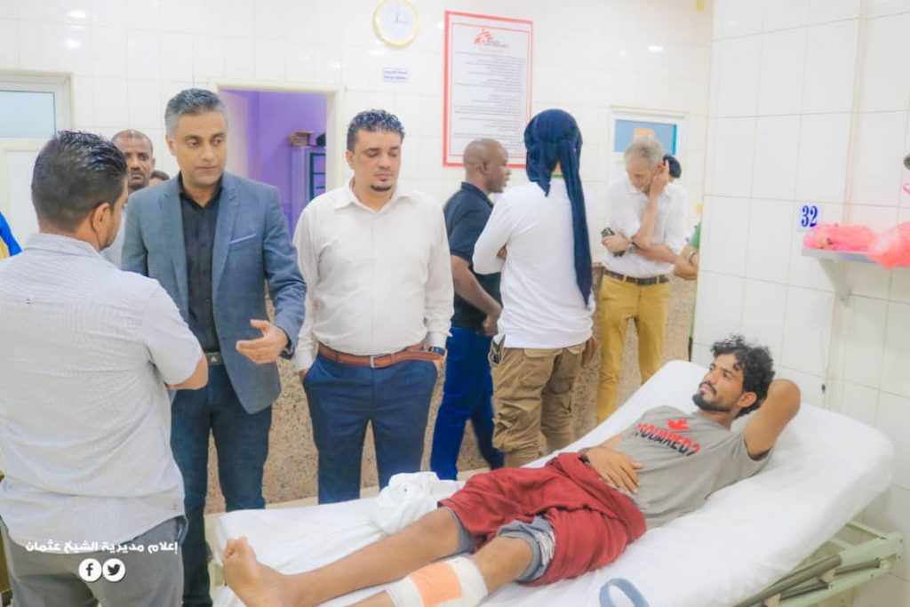 بتوجيه من وزير الدولة – محافظ عدن – أحمد لملس..  “معاوية” يزور جرحى إنفجار العبوة الناسفة بأحد أسواق الشيخ عثمان