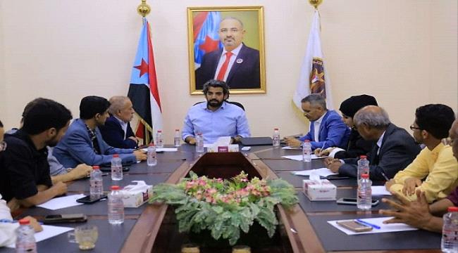 الهيئة الوطنية للإعلام الجنوبي تعقد اجتماعها الدوري بحضور عمرو البيض