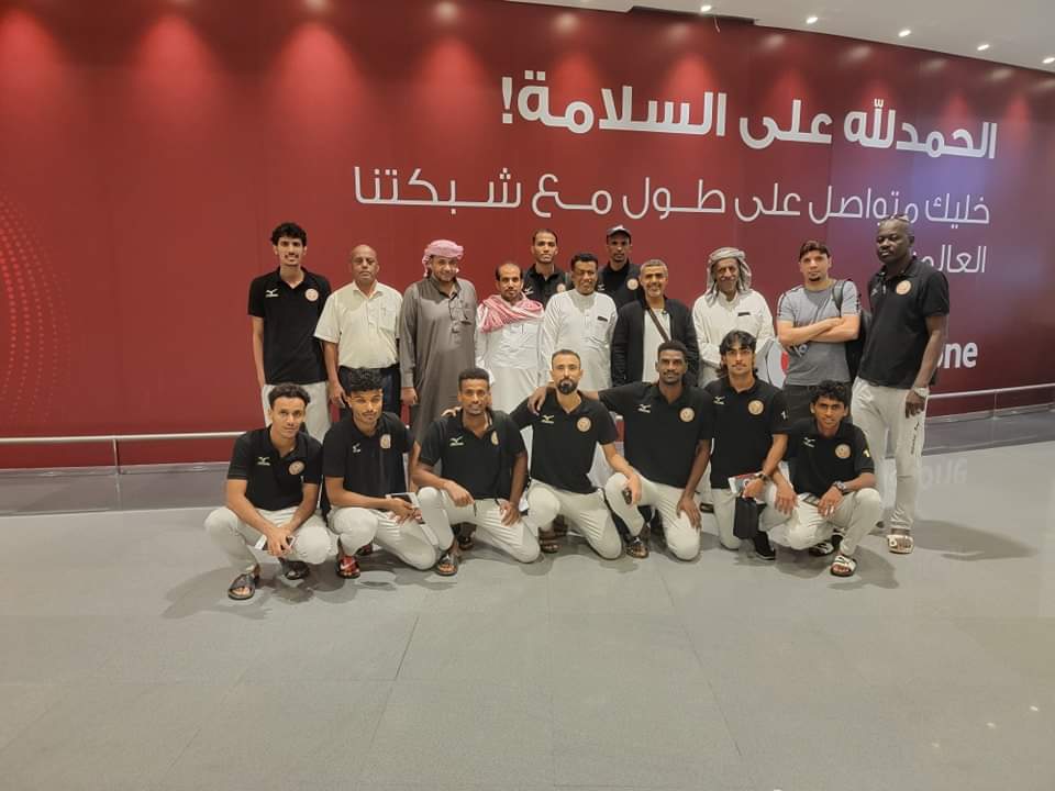 بدعم من الرئيس الزبيدي : بعثة نادي خيبل للكرة الطائرة تغادر إلى البحرين للمشاركة في البطولة الآسيوية