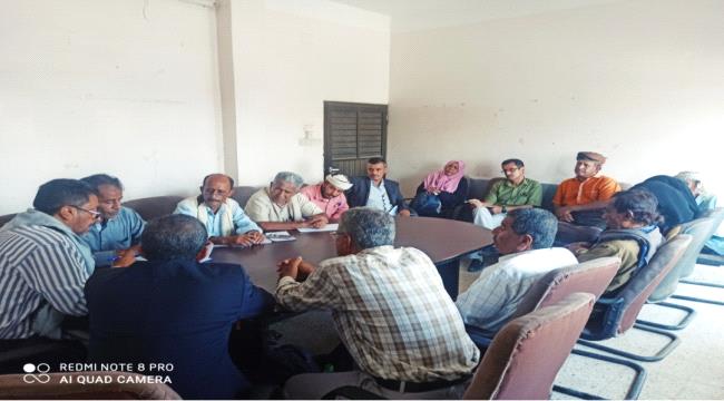 انتقالي أبين يقف أمام الوضع العام في المحافظة ويشيد بدور القبائل