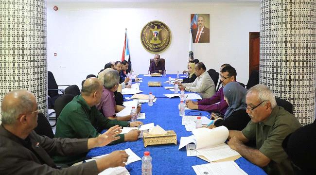 أمانة الانتقالي تستعرض تقريري المشهدين الاقتصادي والسياسي على الساحة الجنوبية