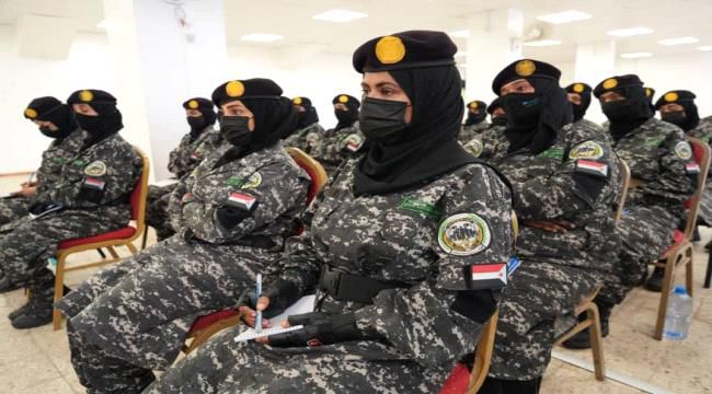 الانتقالي ينظم محاضرة عن “سيادة القانون وحقوق الإنسان” للشرطة النسائية في حرس المنشآت بالعاصمة عدن