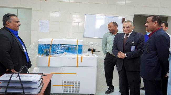 المحافظ بن الوزير يشيد بتطور مستوى الخدمات الطبية لهيئة مستشفى شبوة العام