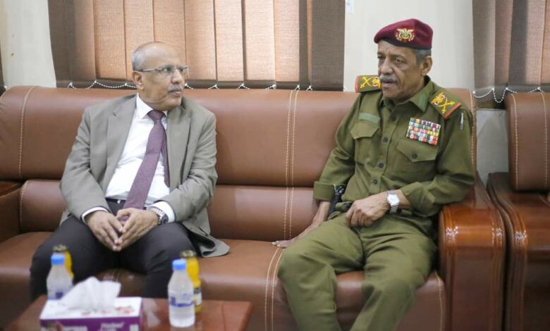 رئيس الجمعية الوطنية يزور قائد المنطقة العسكرية الثانية