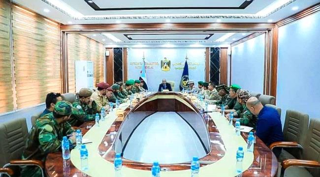 الكثيري يترأس اجتماعا أمنيا وعسكريا بالعاصمة عدن