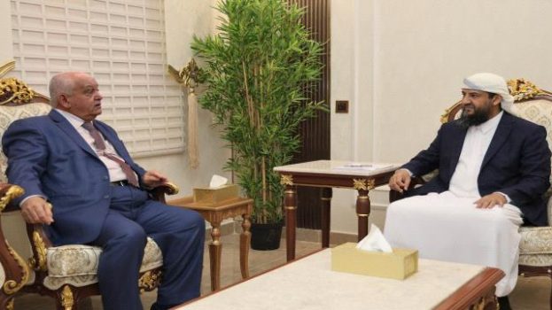 المحرّمي يطّلع على إصلاحات الخدمة المدنية ويوجّه بتسريع صرف العلاوات لموظفي الدولة
