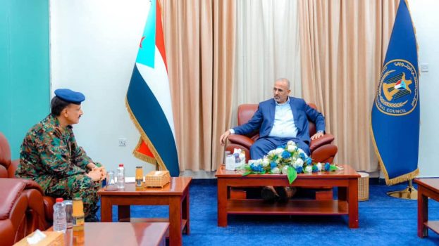 الرئيس الزُبيدي يطّلع على جاهزية قوات الأمن الخاصة ويشدد على أهمية تكثيف برامج التدريب ورفع القدرات