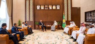 الرئيس الزُبيدي يؤكد محورية دور دول مجلس التعاون الخليجي في إعادة الاستقرار إلى بلادنا