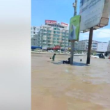 غرق كلي لخط التسعين بجوار جولة السفينة جراء الأمطار الغزيرة