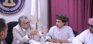 فريق التوجيه والرقابة الرئاسي يعقد لقاءً بالهيئة التنفيذية لانتقالي المهرة