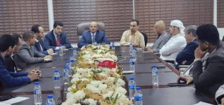 محافظ البنك المركزي يلتقي بمسئولي البنوك العاملة ببلادنا