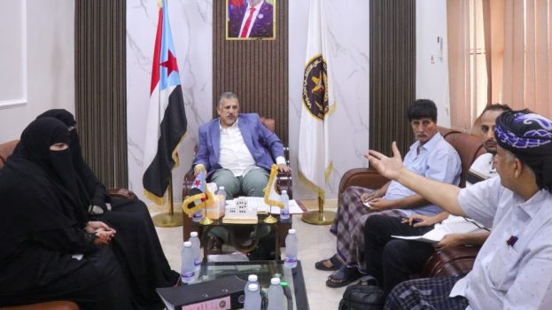 فريق التوجيه والرقابة الرئاسي يطلع على نشاط إدارات المرأة والشهداء والشؤون الاجتماعية بتنفيذية انتقالي المهرة