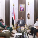 فريق التوجيه والرقابة الرئاسي يطلع على نشاط الاتحاد العام لنقابات عمال الجنوب بالمهرة