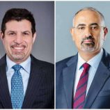 الرئيس عيدروس الزُبيدي يبحث مع سفير الولايات المتحدة سُبل دعم مسار الإصلاحات والتعافي الاقتصادي