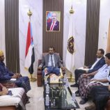فريق التوجيه والرقابة الرئاسي يطّلع على أداء الإدارة الاقتصادية والخدمية في انتقالي المهرة