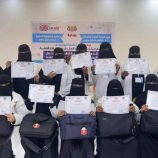 مكتب الصحة بالمهرة يختتم دورة تدريبية للقابلات في مجال الرعاية المجتمعية لصحة الأم والوليد