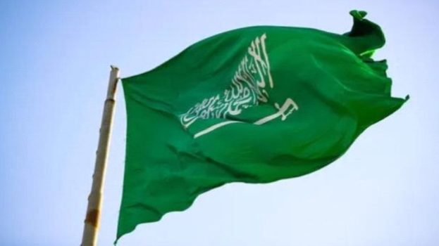 السعودية تدعم موازنة الحكومة وتمد محطات الكهرباء بالوقود