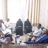 فريق التوجيه والرقابة الرئاسي وقيادة انتقالي المهرة يطلعون على نشاط مكتب الشؤون الاجتماعية والعمل بالمحافظة