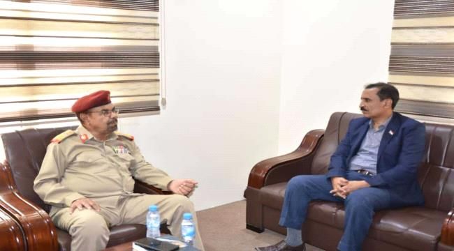 رئيس انتقالي حضرموت يلتقي رئيس مركز العمليات المشتركة بالمحافظة