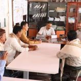 رئيس تنفيذية انتقالي أبين يلتقي مدير عام مكتب الصحة بالمحافظة