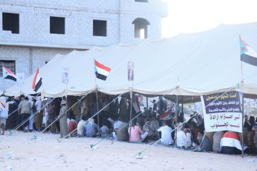 لليوم الخامس على التوالي: استمرار الاعتصام الشعبي في المهرة للمطالبة بإعلان استقلال دولة الجنوب العربي