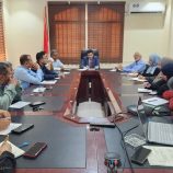 نائب وزير المياه والبيئة يترأس اجتماعاً لمناقشة إعداد موازنة وخطط المشاريع للعام 2026م