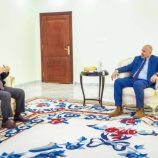 الرئيس الزُبيدي يطّلع على سير العمل بجامعة عدن ويؤكد دعمه لتطوير العملية التعليمية