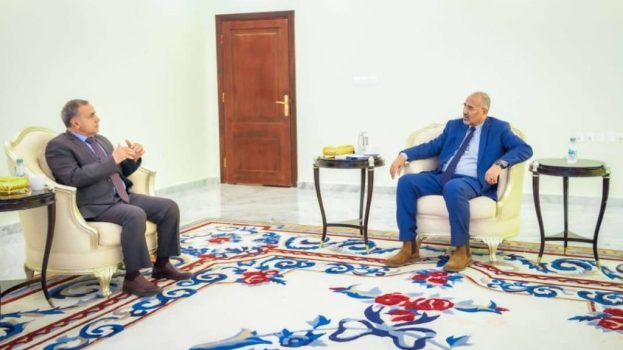 الرئيس الزُبيدي يطّلع على سير العمل بجامعة عدن ويؤكد دعمه لتطوير العملية التعليمية