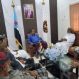 رئيس تنفيذية انتقالي المهرة يلتقي عدد من الضباط لمناقشة مستجدات الأوضاع الأمنية