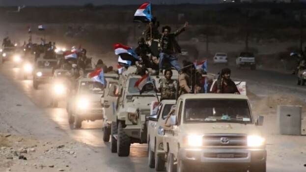 تحركات واسعة لقوات “العمالقة” باتجاه شبوة وحضرموت وسط تصعيد عسكري متسارع