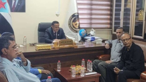 القائم بأعمال الأمين العام يلتقي رئيس اتحاد نقابات عمال الجنوب